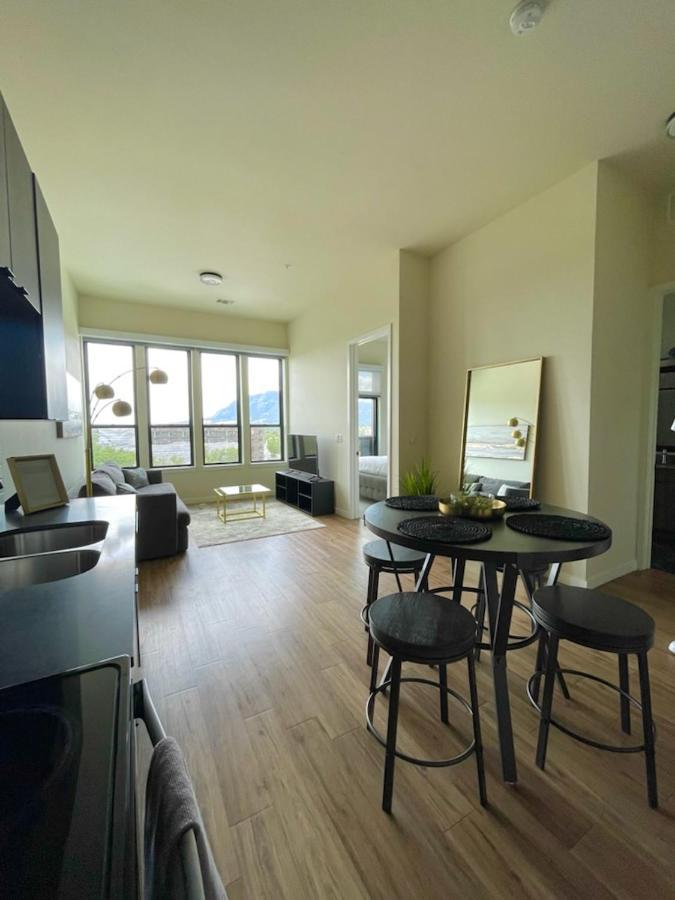 דירות Colorado Springs Luxurious Unit With Mountain View מראה חיצוני תמונה